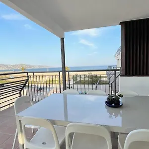 https://bahia-i-primera-linia-amb-vistes-espectaculars.topcostabravahotels.com